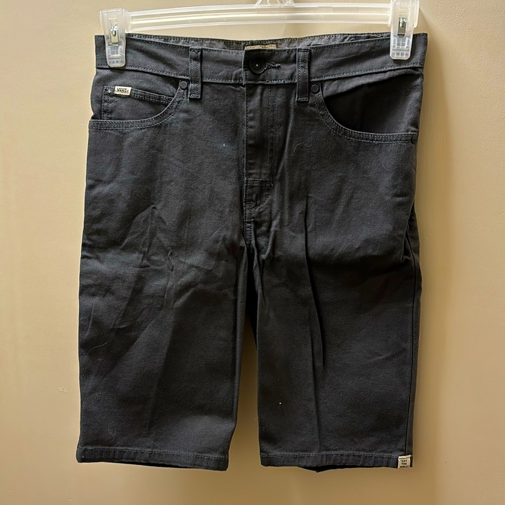 NWOT Vans dark grey shorts